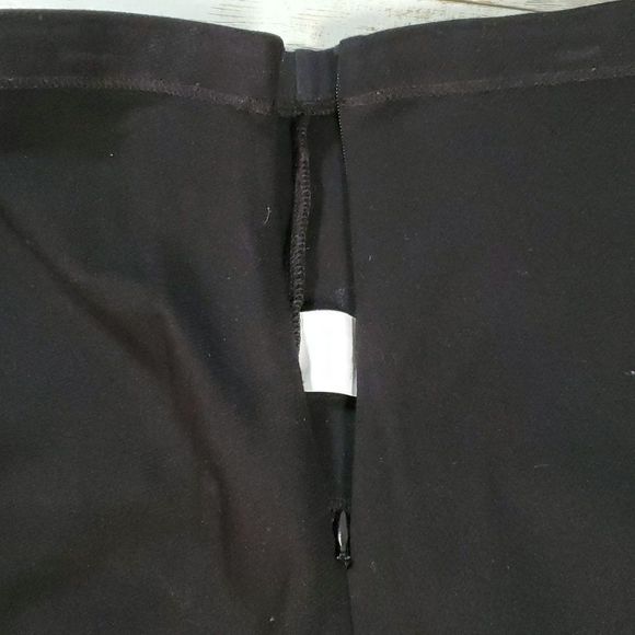 Cabi #3098‎ Black Flounce Ruffle Ponte Skater Skirt Size 2 Flip Skirt - Picture 5 of 9